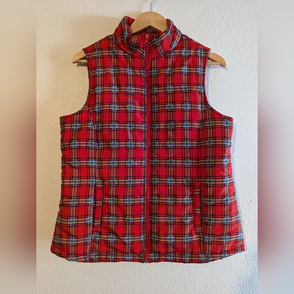 Plaid Winter Vest - Picture 1 of 8
